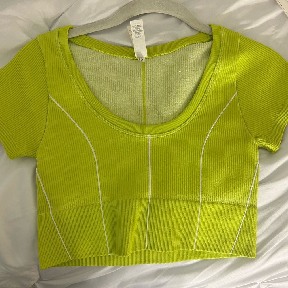 Aerie offline top